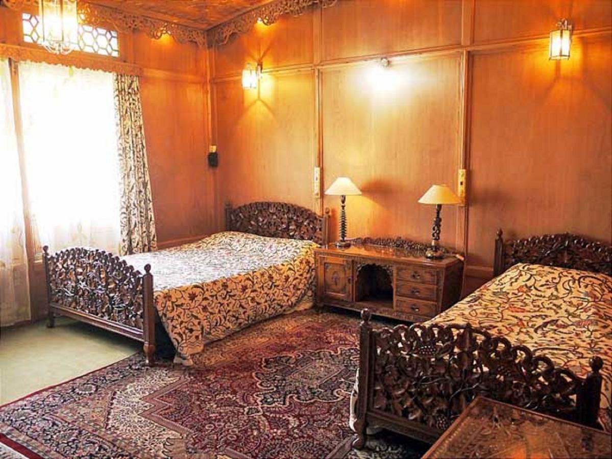 New Jersey Houseboats Hotel Nagin Bagh Buitenkant foto